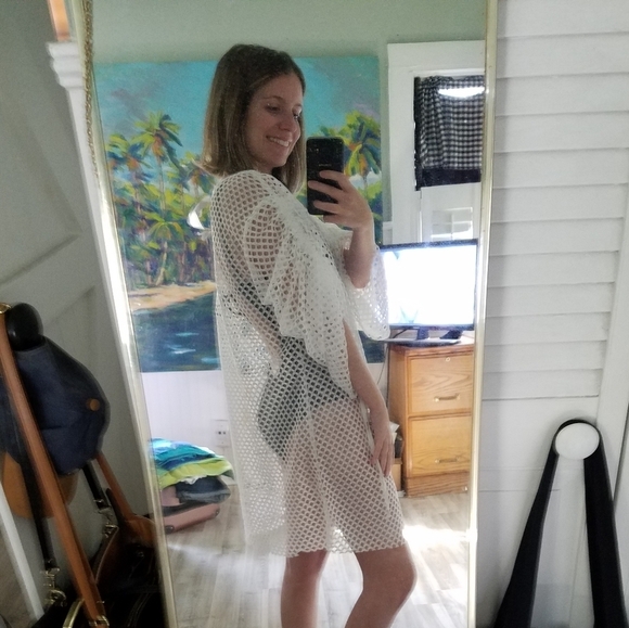 Venus Fishnet cover up - Picture 5 of 10